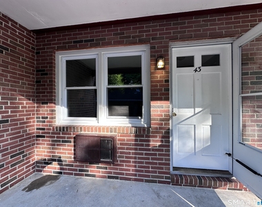 136 Liberty Street - Photo Thumbnail 13