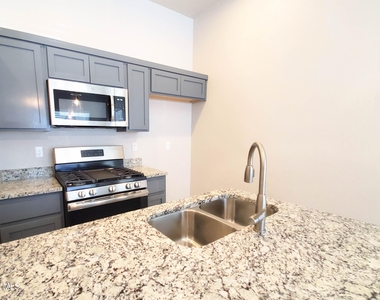 6524 Hoop Street - Photo Thumbnail 5