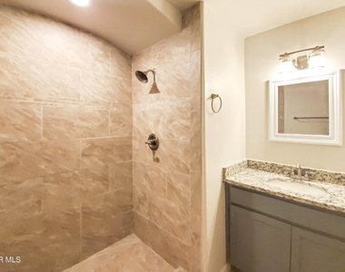 6524 Hoop Street - Photo Thumbnail 10