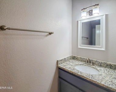 6524 Hoop Street - Photo Thumbnail 6