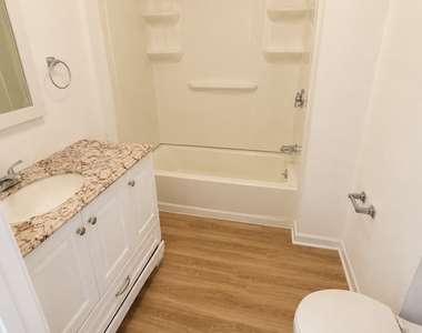 267 Branford Road - Photo Thumbnail 4