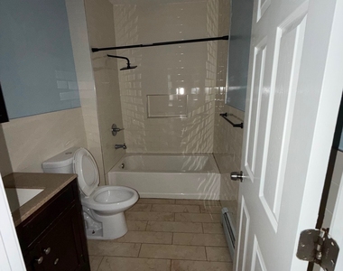 16 Charron Street - Photo Thumbnail 3