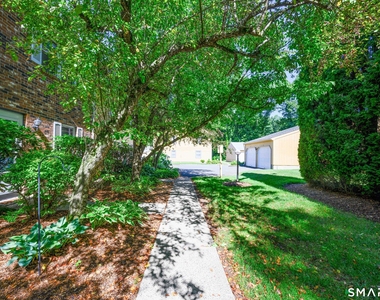1400 Hartford Turnpike - Photo Thumbnail 1