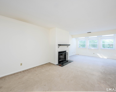 1400 Hartford Turnpike - Photo Thumbnail 5