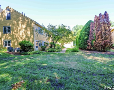 1400 Hartford Turnpike - Photo Thumbnail 3
