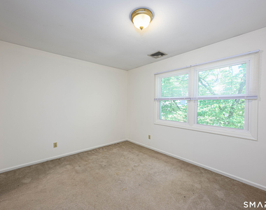 1400 Hartford Turnpike - Photo Thumbnail 15