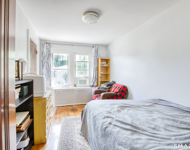 42 Thompson Street - Photo Thumbnail 14