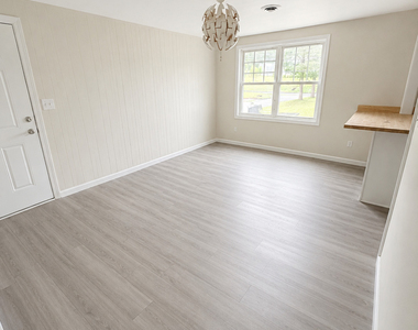267 Branford Road - Photo Thumbnail 2