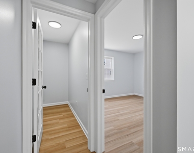 1 Union Avenue - Photo Thumbnail 18