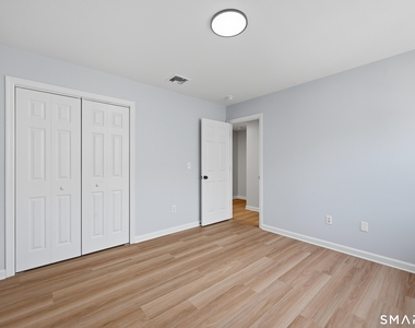 1 Union Avenue - Photo Thumbnail 19