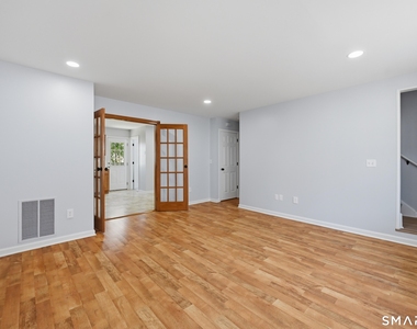 1 Union Avenue - Photo Thumbnail 1