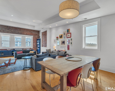 116 Crown Street - Photo Thumbnail 4