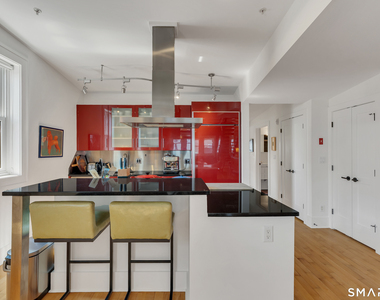 116 Crown Street - Photo Thumbnail 7