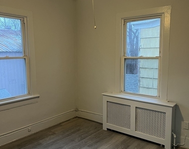 50 W. Washington Avenue - Photo Thumbnail 3