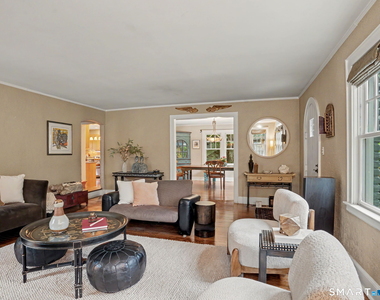 46 Valleywood Road - Photo Thumbnail 5