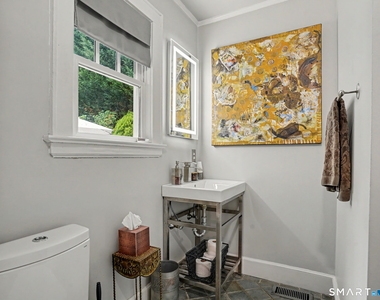 46 Valleywood Road - Photo Thumbnail 13
