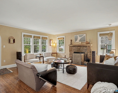 46 Valleywood Road - Photo Thumbnail 4