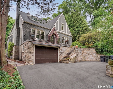 46 Valleywood Road - Photo Thumbnail 1