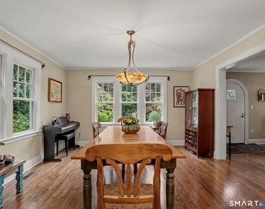 46 Valleywood Road - Photo Thumbnail 6