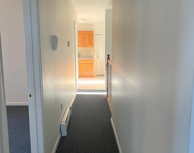 99 William Street - Photo Thumbnail 13