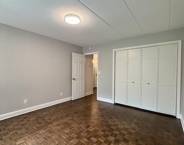 27 Northill Street - Photo Thumbnail 8