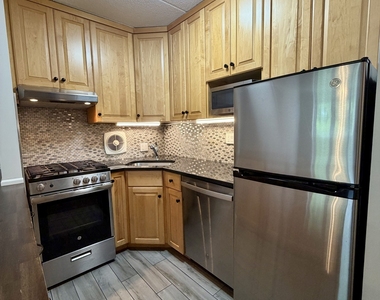 27 Northill Street - Photo Thumbnail 1
