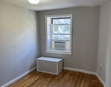 354 East 19th Street - Photo Thumbnail 8