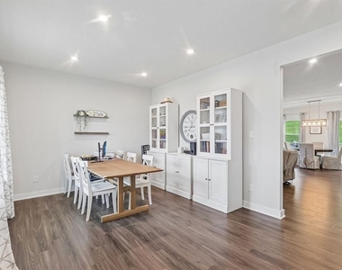 109 Marquis Drive - Photo Thumbnail 4
