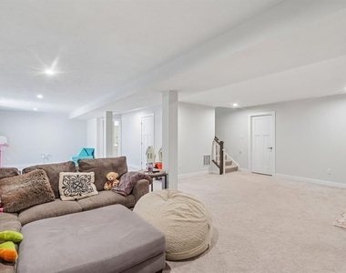 109 Marquis Drive - Photo Thumbnail 36