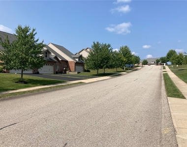 2379 Wheatland Cir - Photo Thumbnail 47