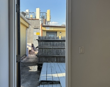 416 East 13th Street - Photo Thumbnail 15
