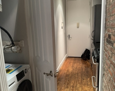 202 East 13th Street - Photo Thumbnail 3