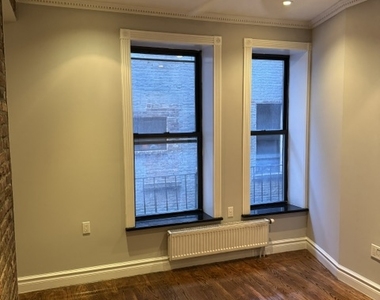 202 East 13th Street - Photo Thumbnail 6