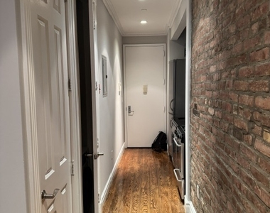202 East 13th Street - Photo Thumbnail 2