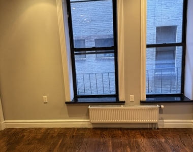 202 East 13th Street - Photo Thumbnail 7