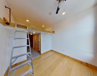119 Weirfield Street - Photo Thumbnail 6