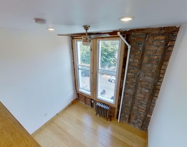 119 Weirfield Street - Photo Thumbnail 1