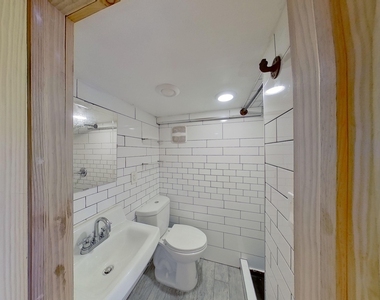 119 Weirfield Street - Photo Thumbnail 4