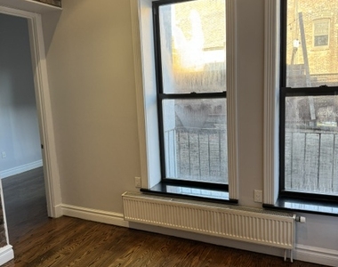 202 East 13th Street - Photo Thumbnail 7