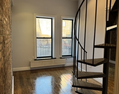 202 East 13th Street - Photo Thumbnail 2