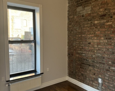 202 East 13th Street - Photo Thumbnail 6