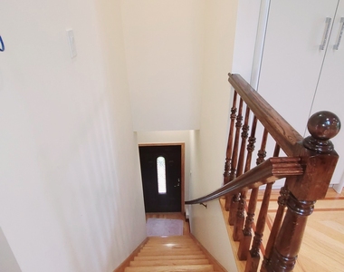 64-47 Dieterle Crescent - Photo Thumbnail 18