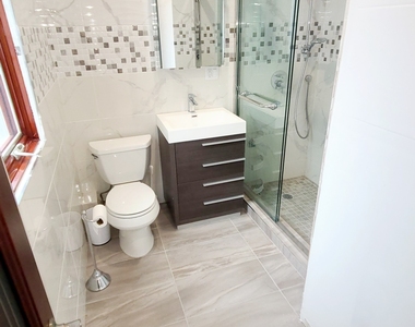 64-47 Dieterle Crescent - Photo Thumbnail 15