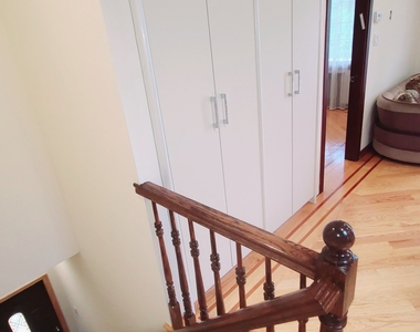 64-47 Dieterle Crescent - Photo Thumbnail 17