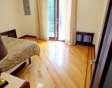 64-47 Dieterle Crescent - Photo Thumbnail 13