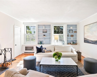 31 State Street - Photo Thumbnail 6