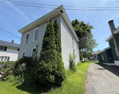 4 Lake Unit #2 Avenue - Photo Thumbnail 11