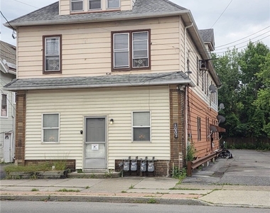 1037 Walden Avenue - Photo Thumbnail 16