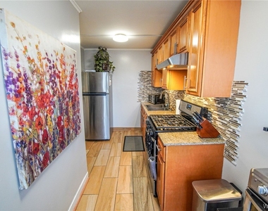 1225 Hertel Avenue - Photo Thumbnail 12