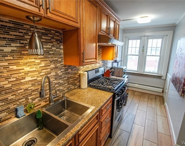 1225 Hertel Avenue - Photo Thumbnail 10